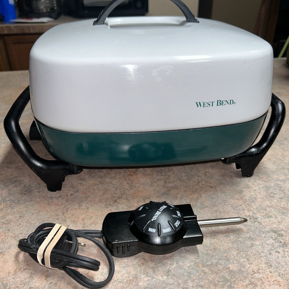 West End Completely Immersive Electric Skillet Green & White 0446 Tested & Works